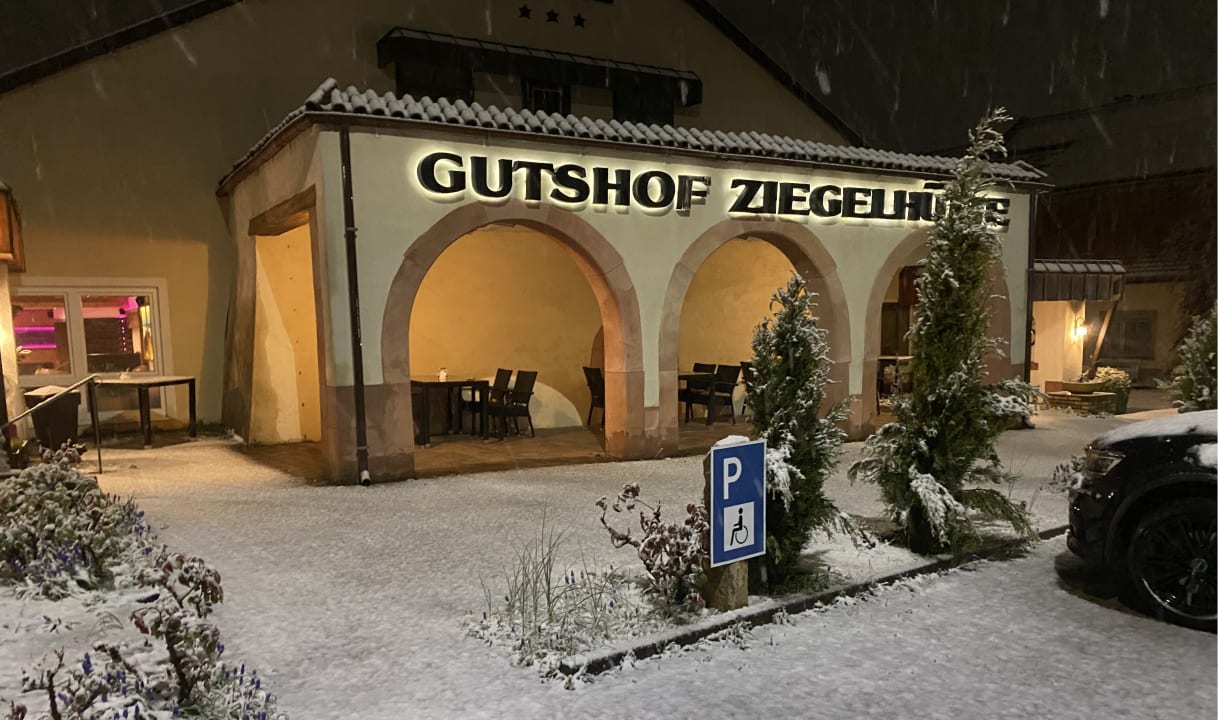 Außenansicht Hotel Gutshof Ziegelhütte