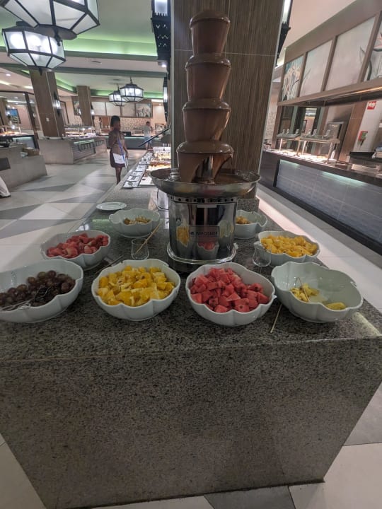 Gastro Hotel Riu Karamboa