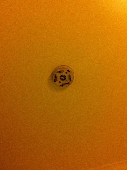 Defekter Feuer- Rauchmelder Hotel Quisisana