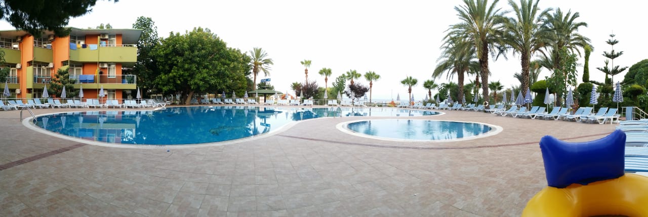 Pool Lonicera Resort & Spa Hotel