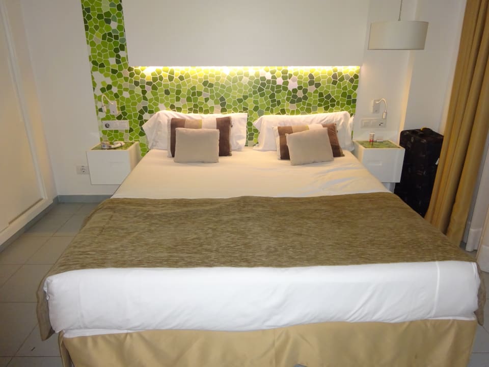 Zimmer Hotel LIVVO Anamar Suites