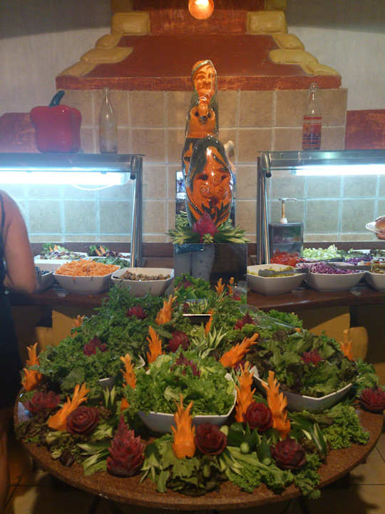 Композиции из овощей и фруктов Pickalbatros Alf Leila Wa Leila Resort - Neverland Hurghada