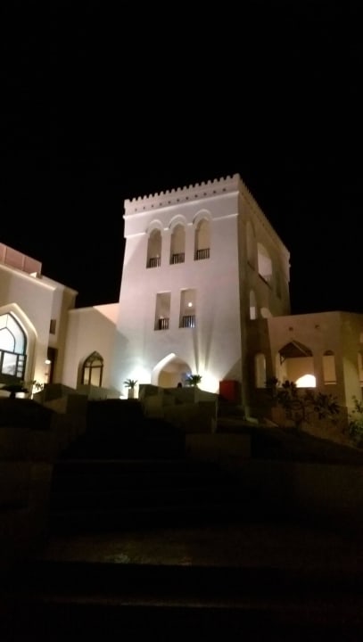Turm am Haupthaus Salalah Rotana Resort