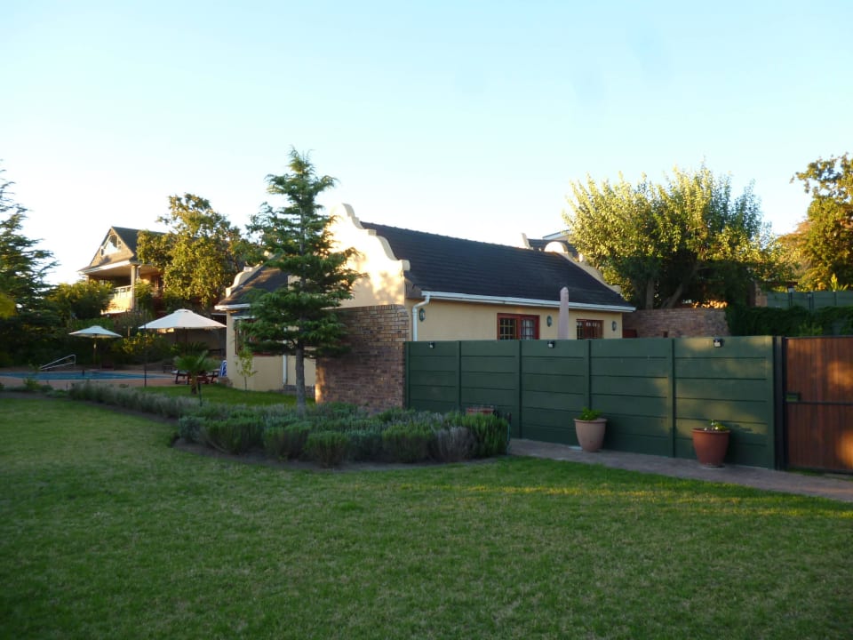 Cottage At Winkfield House