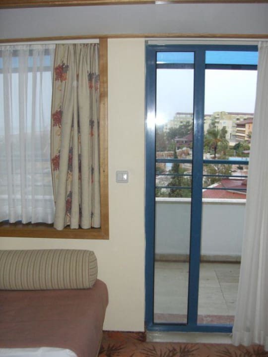 Zimmer Sunrise Resort Hotel