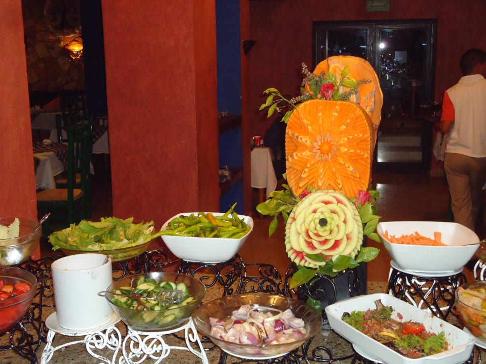 Salatbuffet am Abend Marina Lodge At Port Ghalib