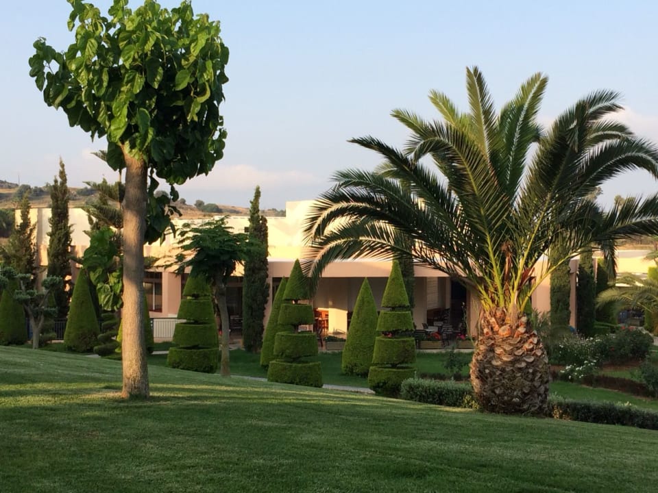 Gartenanlage Hotel Horizon Beach Resort