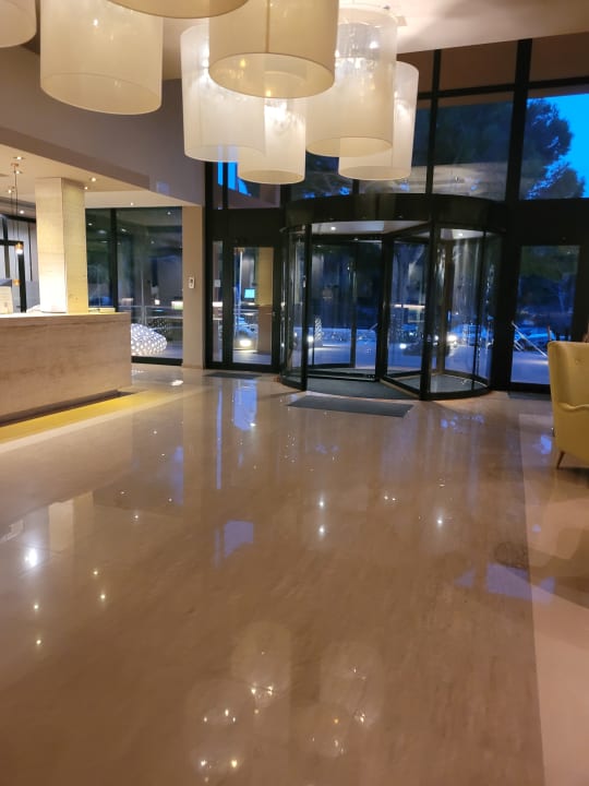 Lobby Protur Turo Pins Hotel