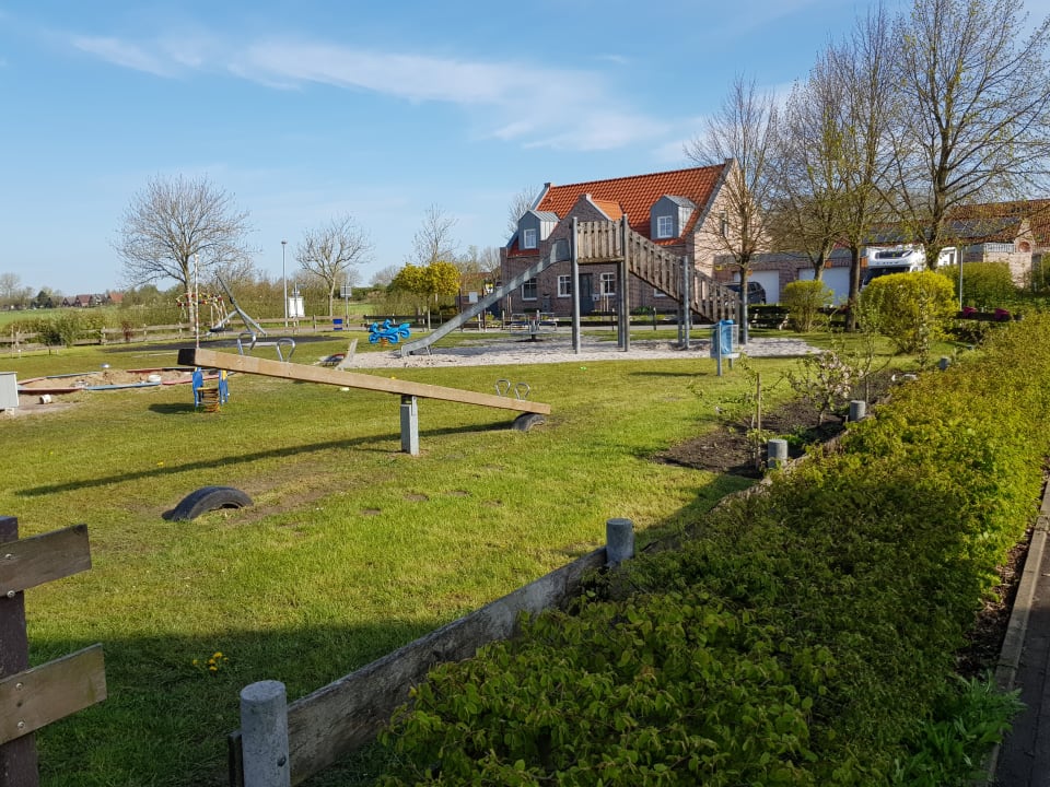 Sport & Freizeit Ferienhaus Am Sielblick Ditzum