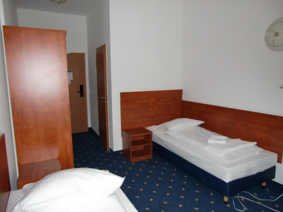 Blick ins Zimmer Hotel Atrium Charlottenburg