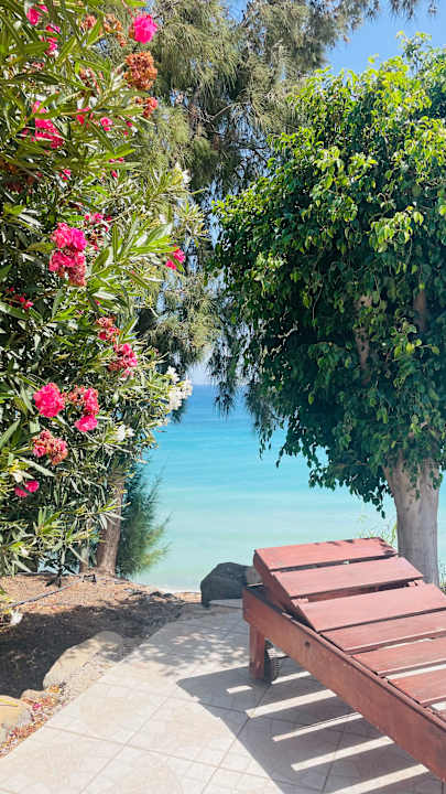 Pool Marina Playa Suite Hotel