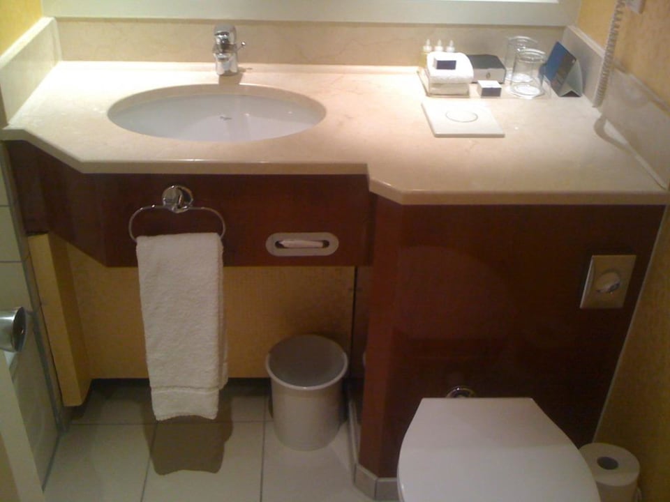Bad - Waschkonsole Hotel InterContinental Frankfurt