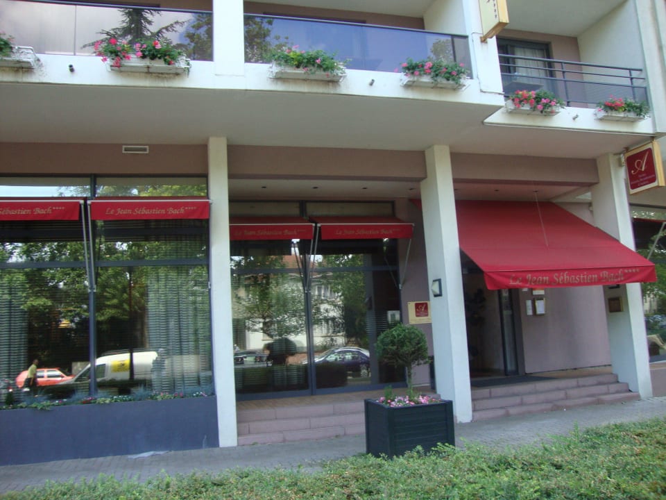 Eingang zum Hotel Hotel Le Jean-Sébastien Bach Strasbourg