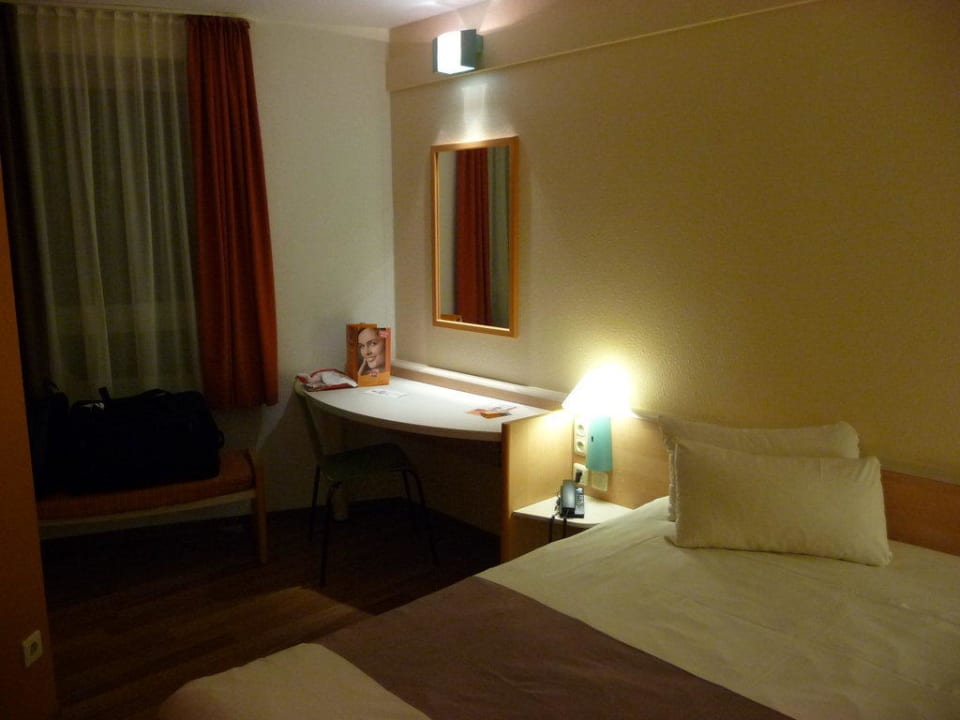 Detail Zimmer Hotel Ibis Frankfurt Centrum