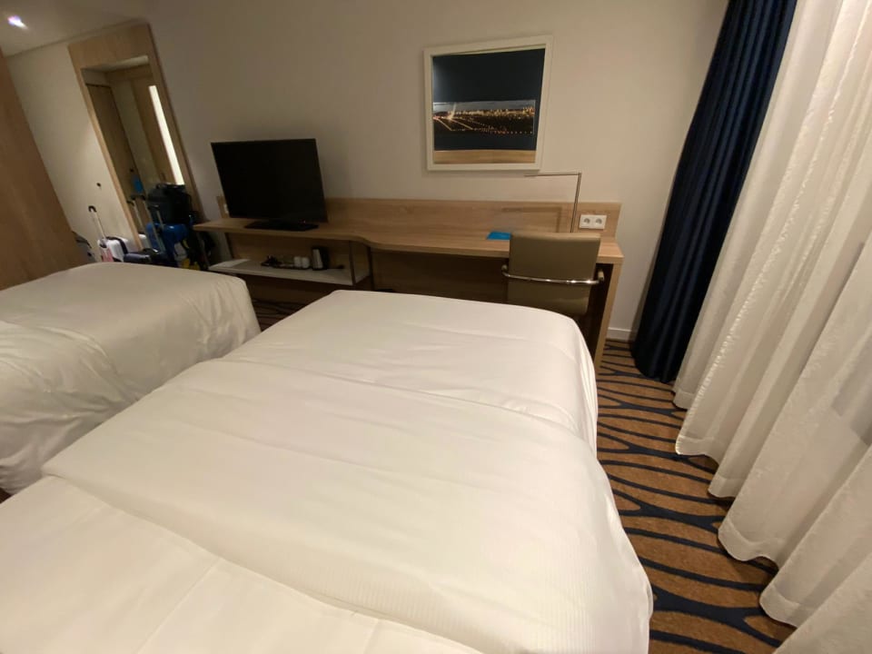 Zimmer Hampton By Hilton Frankfurt Airport