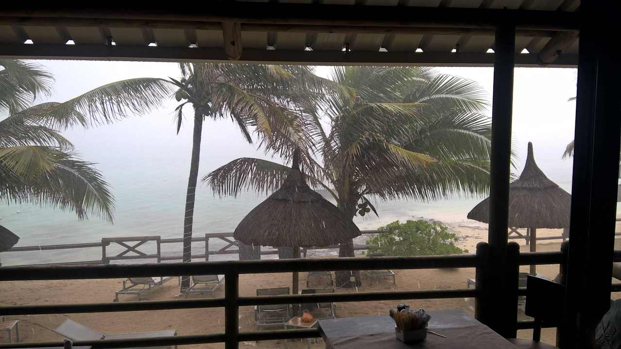 Zyklon Carlos schickt Regen Le Peninsula Bay Beach Resort & Spa