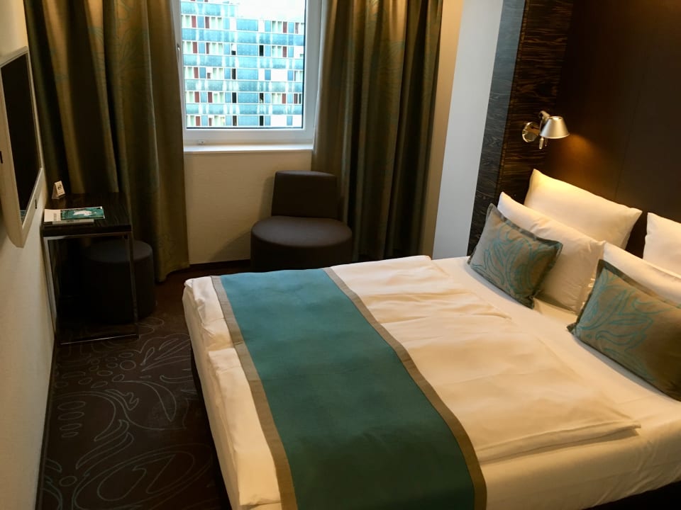 Zimmer Motel One Hamburg-Alster