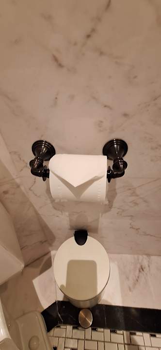 Zimmer Bach Suites Saigon, a Member of Design Hotels