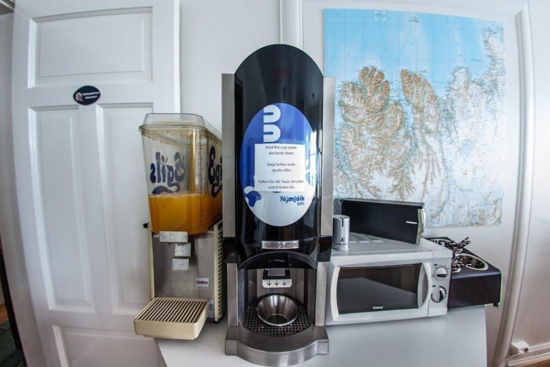 Juice, milk, microwave Akurinn Guesthouse