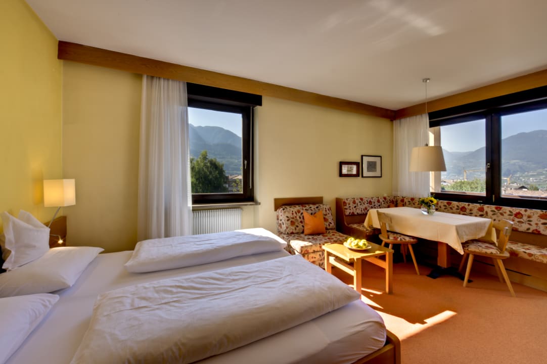 Zimmer Hotel Gartenresidence Zea Curtis