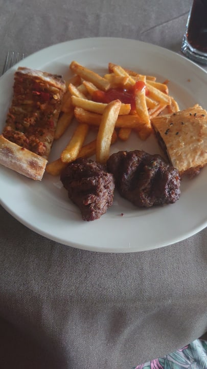 Gastro Seaden Quality Resort & Spa