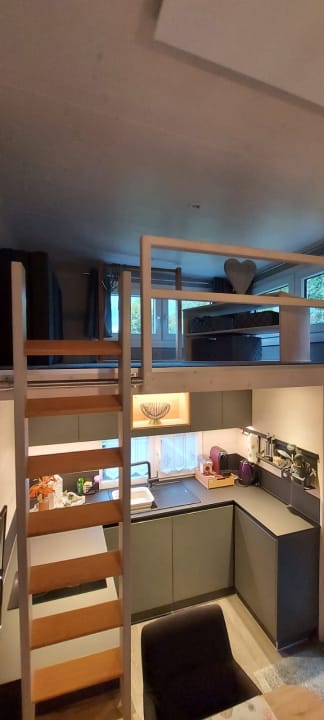 Zimmer Tiny House am Elsbach in der bayerischen Rhön.
