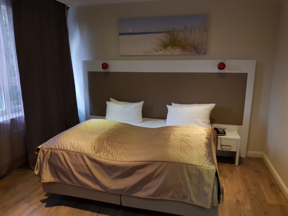 Zimmer Hotel Domicil Hamburg by Golden Tulip