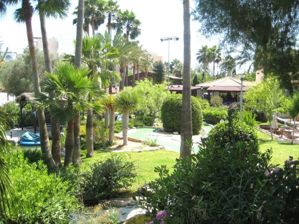 Blick auf Country Grill und Poolbar Protur Safari Park Aparthotel