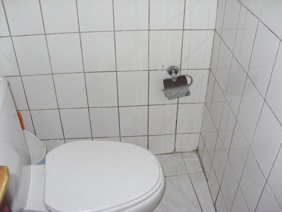 Pooltoilette New Garden Hotel Side