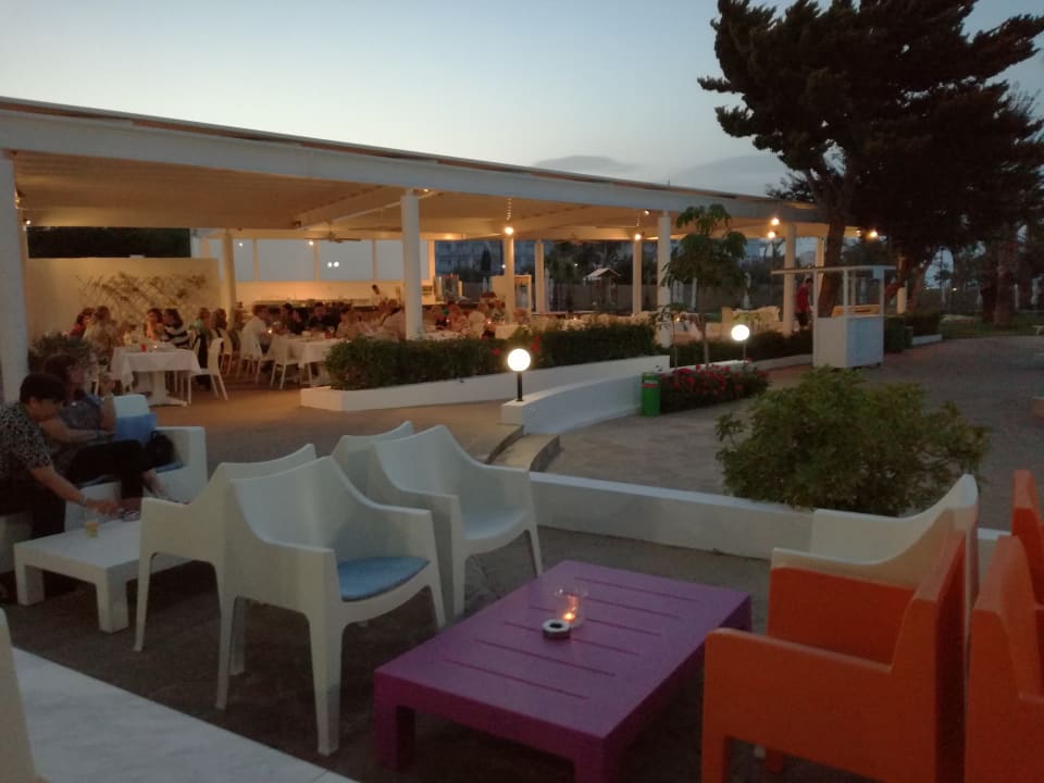 Restaurant Crystal Springs Beach Hotel