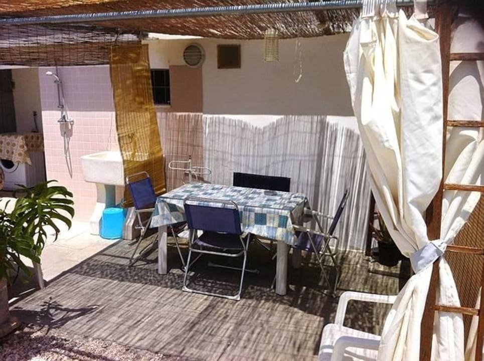 Giardino con doccia Masseria Porto Badisco