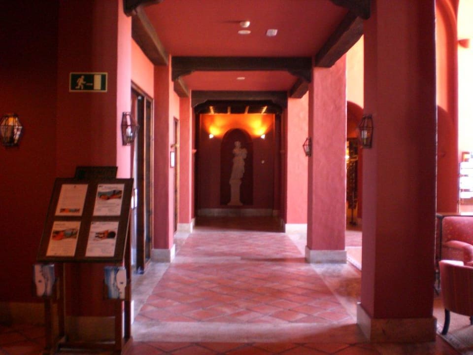 Hotelhalle im EG Fuerte Conil-Resort