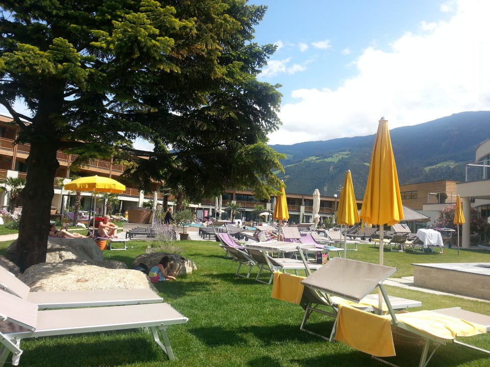 Neuer, sehr großer und schöner Garten Sonnen Resort