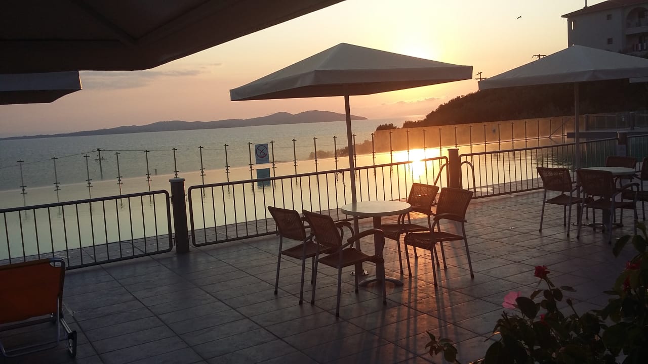 Ausblick Akrathos Beach Hotel