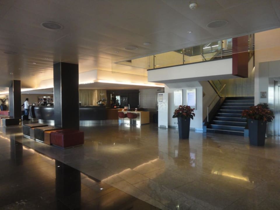 Mövenpick Hotel Zürich-Airport Mövenpick Hotel Zürich-Airport