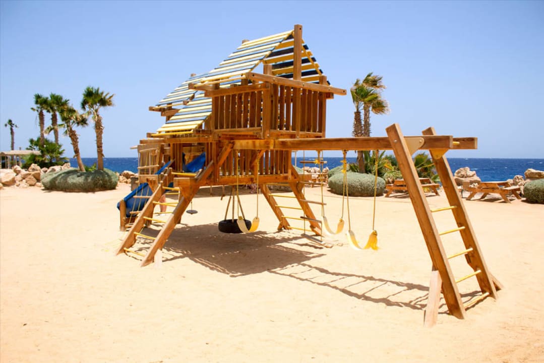 Spielplatz am Strand  Pickalbatros Citadel Resort