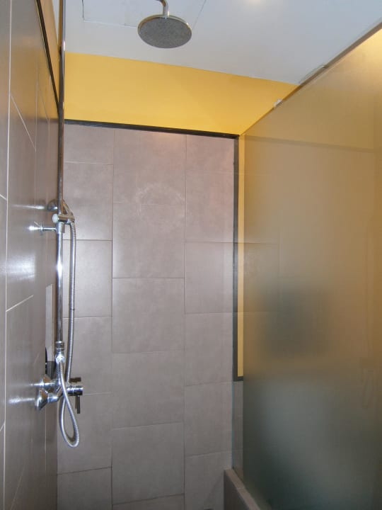 Ebenerdige, seperate Regendusche Shanghai Mansion Bangkok