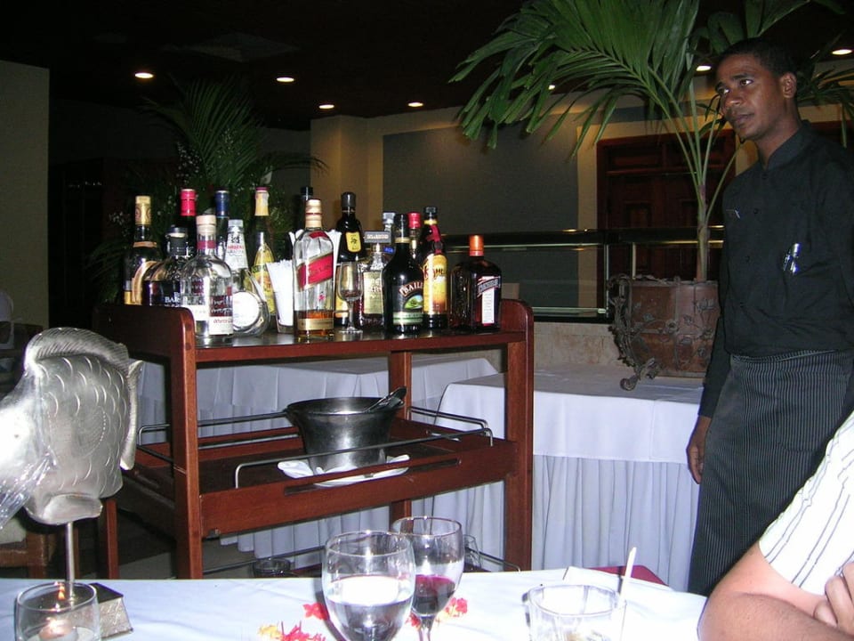 Honeymoon-Dinner im Thalassa Restaurant Catalonia Royal Bavaro - Adults only