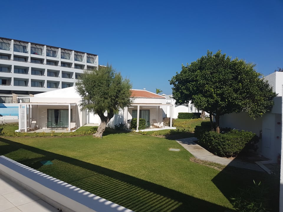 Gartenanlage Grecotel LUXME Dama Dama