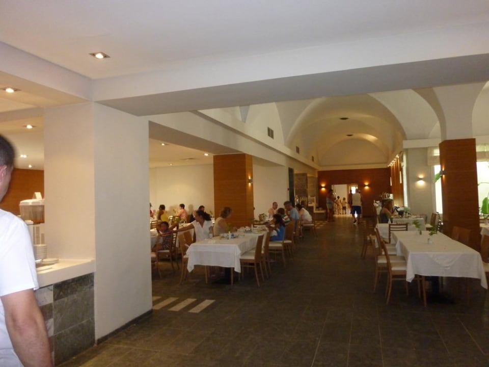 Hauptrestaurant The Orangers Beach Resort and Bungalows