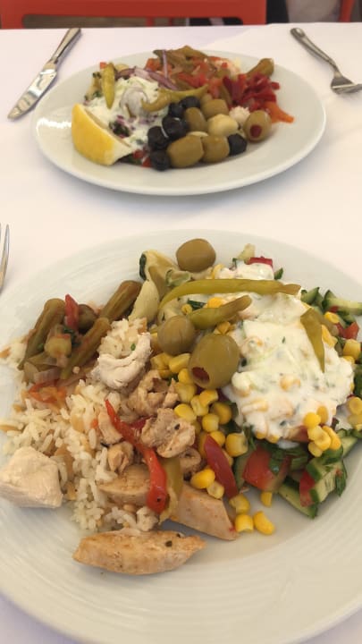 Gastro Green Garden Suite Hotel