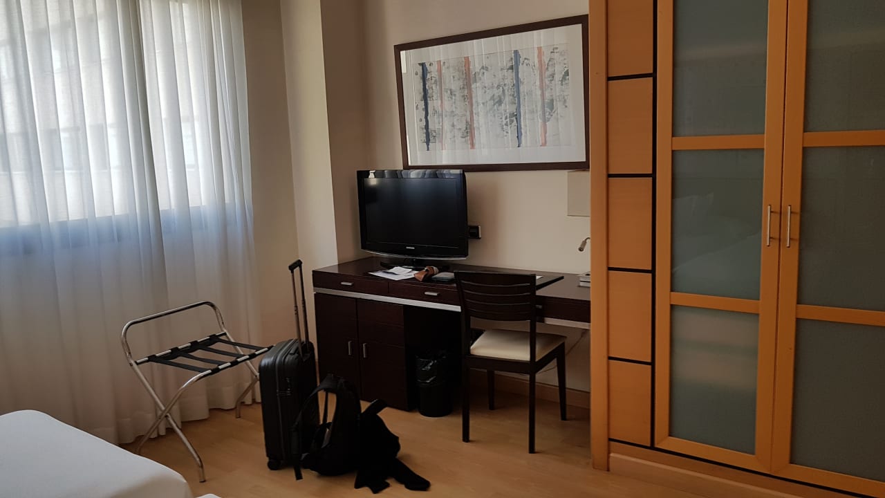 Zimmer H10 Marina Barcelona