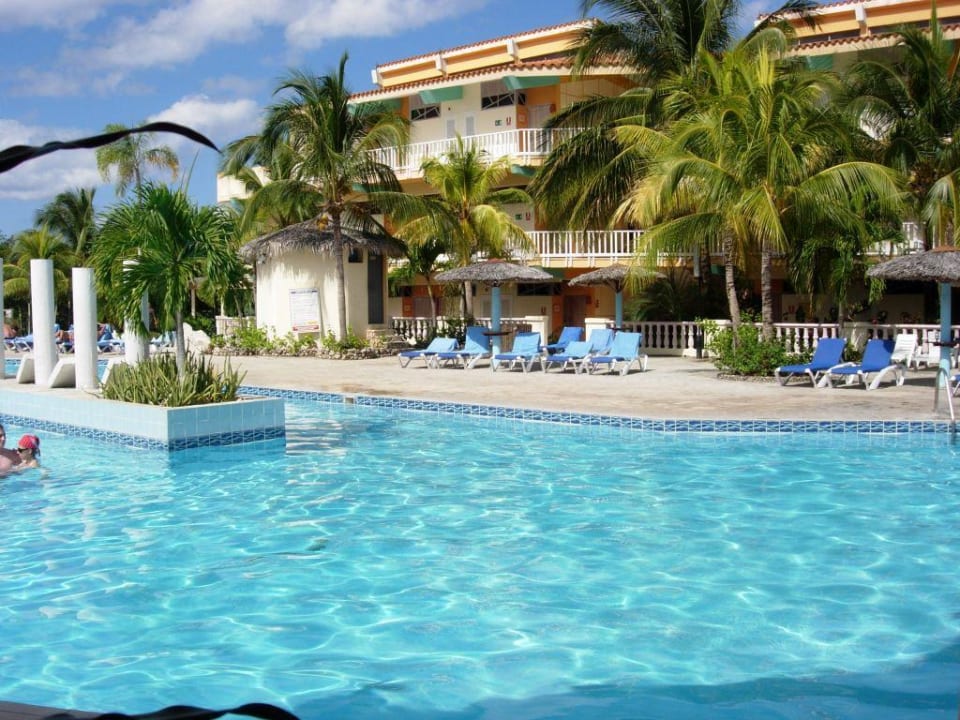 Pool Sol Rio De Luna y Mares