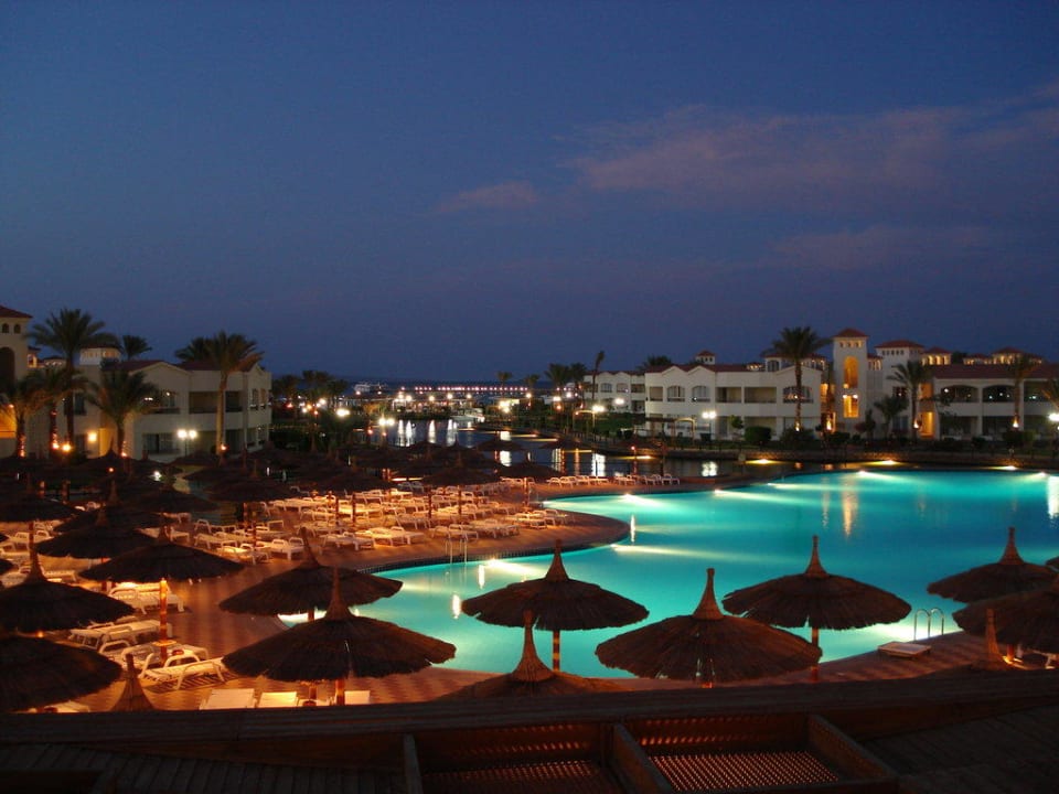 Abendaussicht Pickalbatros Dana Beach Resort - Hurghada