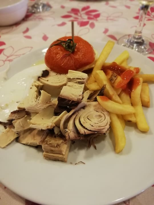 Gastro Iz Flower Side Beach Hotel