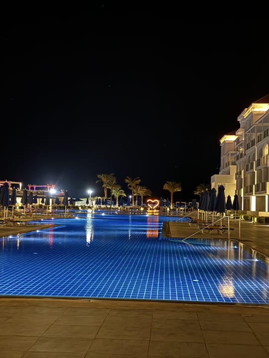 Pool Pickalbatros Blu Spa Resort