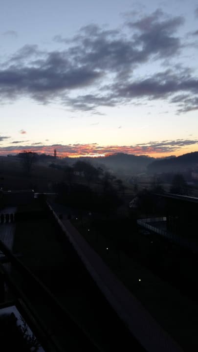 Sonnenaufgang  Das Sonnreich Thermenhotel Loipersdorf