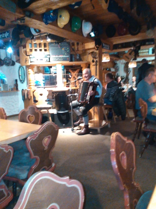 Gastro Landgasthof und Ferienwohnungen Almenhof