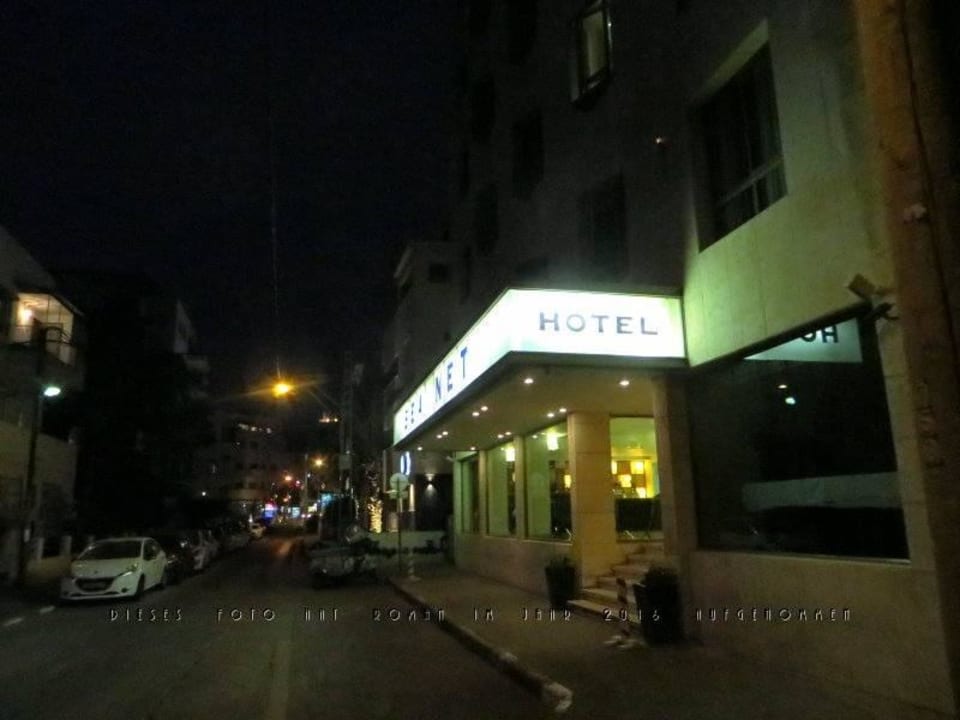 Nächtliche Außenansicht Sea Net Hotel