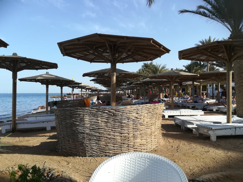 Strand Palm Beach Resort